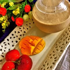 A picture of Mango & strawberry shake.