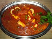 A picture of raisins curry leaves