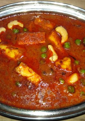 A picture of #Restaurant style curry.