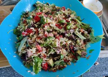 How to Cook Delicious Tuna  Avocado Salad