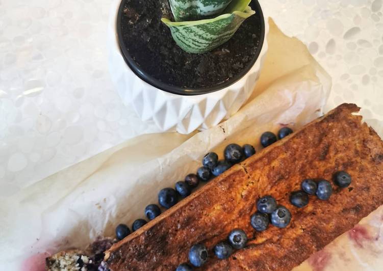 Bolo de Limão e mirtilo