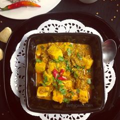 A picture of Paneer Fenugreek Seeds Curry.