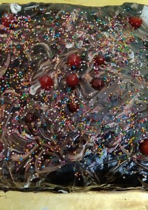 A picture of Marble Black Forest Cake.