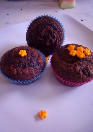 A picture of Chocolate cupcakes #AuthorMarathon.