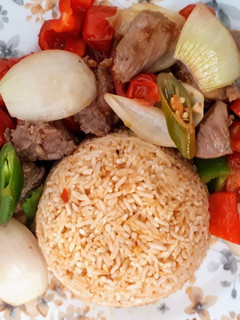 Hình của món Cơm bò lúc lắc.
