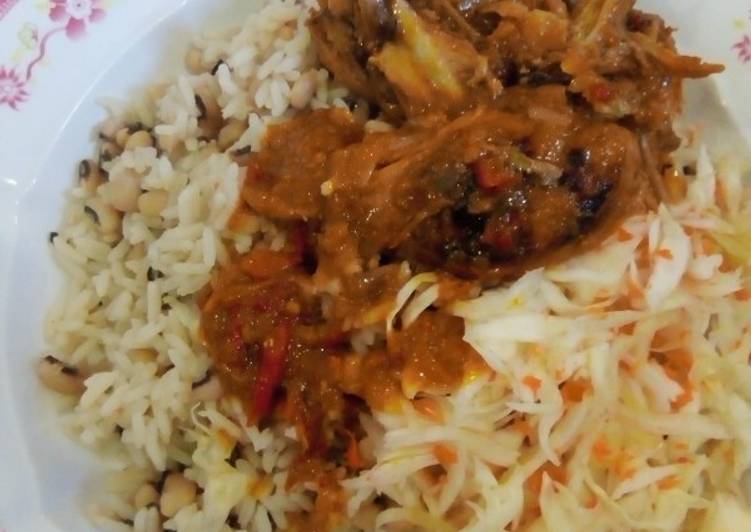 Steps to Prepare Favorite Rice and beans wit chicken souce and salad