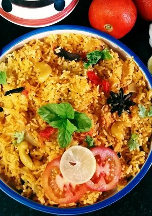 A picture of Tasty Tomato Rice.