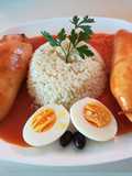 Calamares rellenos a la marinera con guarnición
