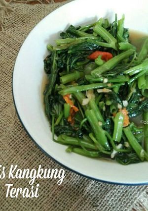 Foto resep Tumis Kangkung Terasi 
