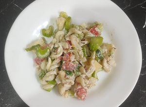 Foto de Salada de macarrão com aipo