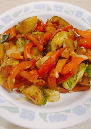 炒抱子甘藍甜椒起司 的食譜成品照片