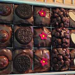 รูปของ Fudgy Brownies Shiny Crush