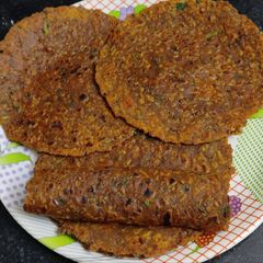 A picture of Horse gram paratha.