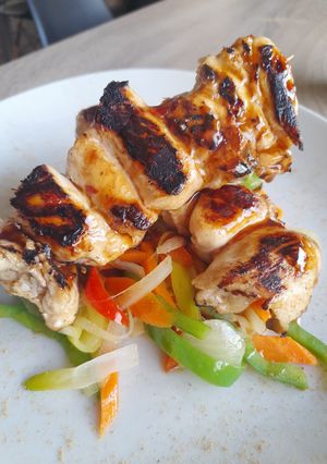 Foto principal de Pinchos de solomillo de pollo a la oriental