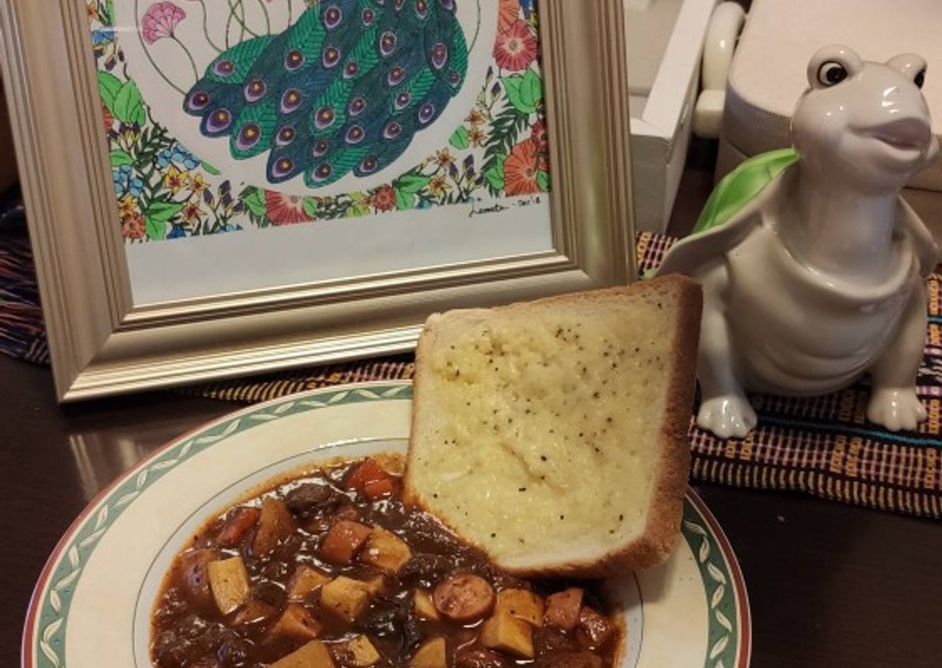 Beef and Tomato Stew - Garlic Cheese Bread