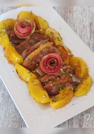 Une photo de Canard aux épices et aux pommes