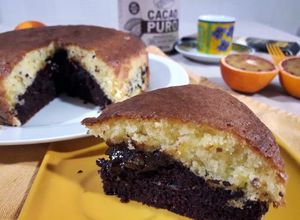 Una foto de Bizcocho de chocolate y naranja sanguina