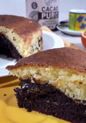 Una foto de Bizcocho de chocolate y naranja sanguina