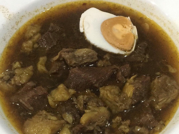 Cara Gampang Membuat Rawon Sapi bumbu bamboe, Menggugah Selera