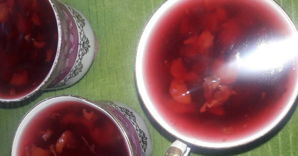 Кисель из замороженной вишни и клюквы