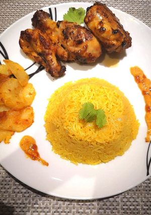 A picture of Nandos peri peri Chicken with Rice.