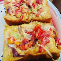 French toast bread A picture of French toast bread.
