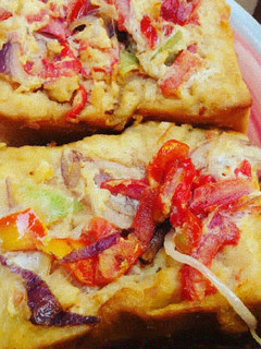 A picture of French toast bread.