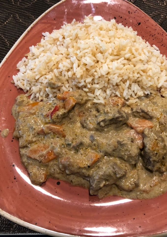 Una foto de Carne guisada con zanahorias