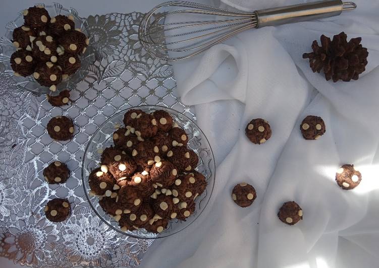 Triple Chocolate Cookies