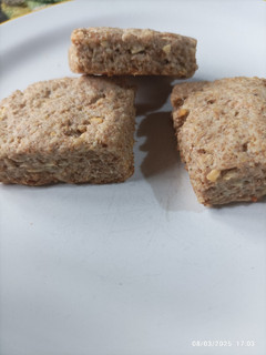 Una foto de Scones de queso harina integral