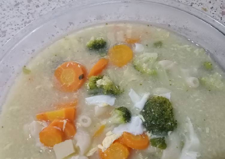 Sup telur brokoli