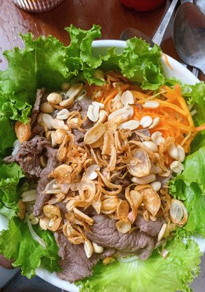 Hình của món Bún bò Nam Bộ.