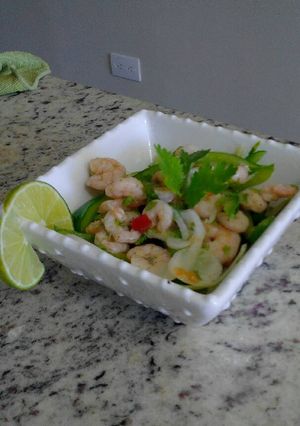 Una foto de Ceviche de camarones
