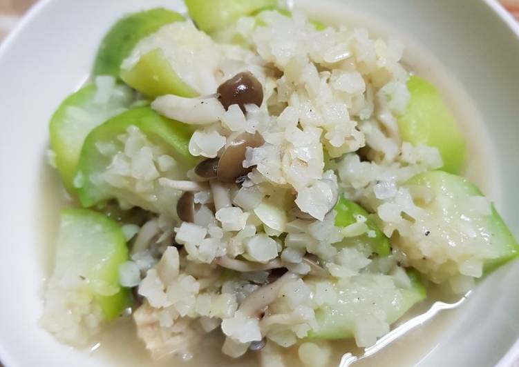 Mk Lee 發表的 白花椰菜米料理 花椰菜米絲瓜菇菇雞食譜 Cookpad