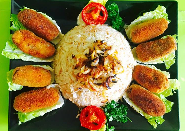 أصابع اللحمة المقلية مع الأرز بالشعيرية 🍚🍲