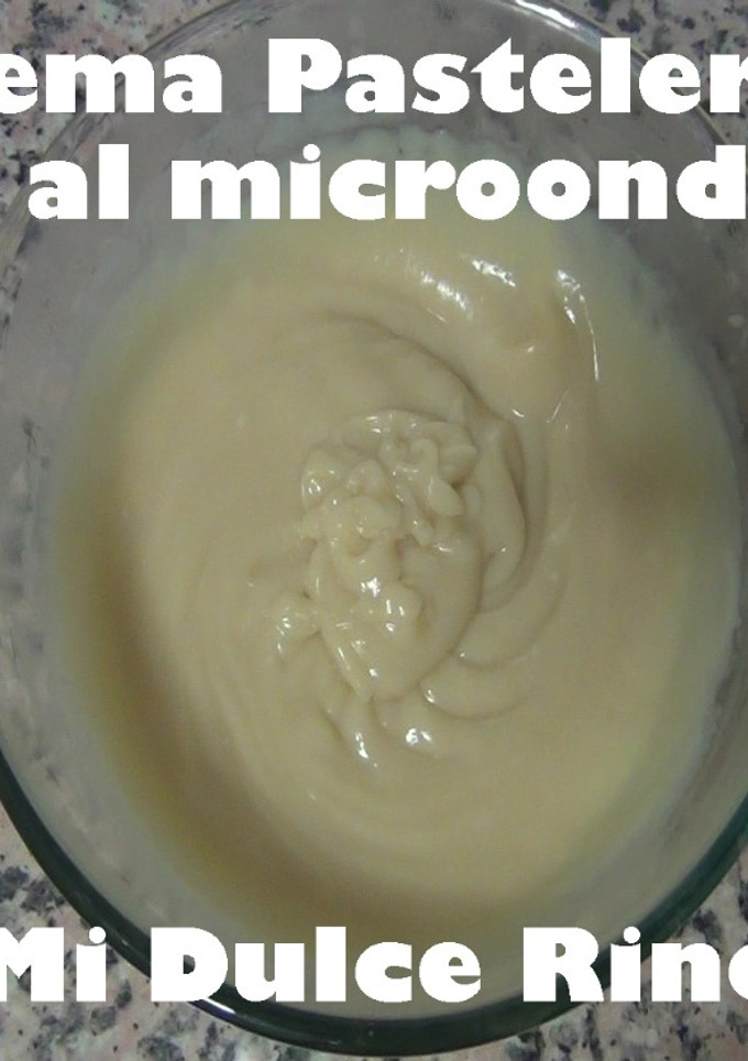 Una foto de Crema pastelera básica al microondas