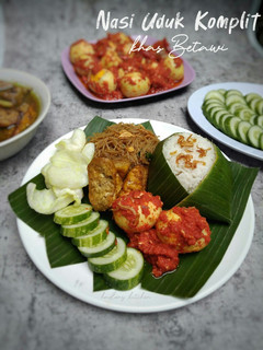 Foto resep Nasi Uduk Komplit khas Betawi