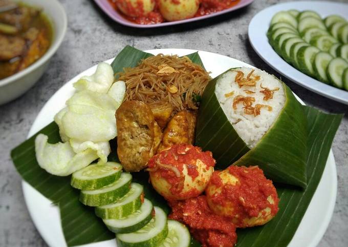 Nasi Uduk Jakarta Komplit: Resep Warisan dengan Cita Rasa Menggugah Selera