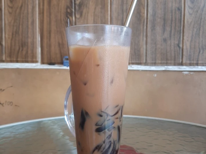 Cara Mudah Membikin Resep Es Cappucino Cincau yang Uenak Anti Ribet, Uenak Banget