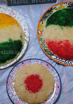 A picture of Coloured tahdig.