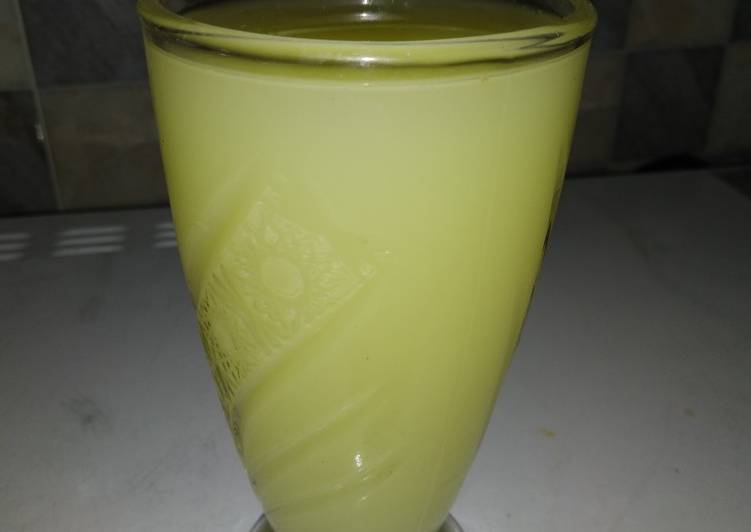 Cucumber,lemon,ginger drink