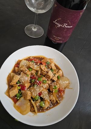 Una foto de Pollo agridulce estilo oriental