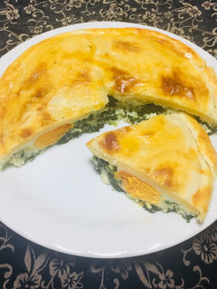 Una foto de Pascualina con Espinaca y Tofu!