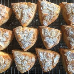 A picture of Almond Meal Scones.