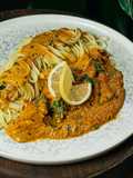 Butter Noodles with Chicken Strips Curry