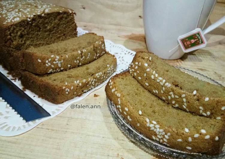 Ontbitjkoek/bolu spekuk/bolu spikuk