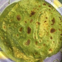 2 colour healthy paratha A picture of 2 colour healthy paratha.