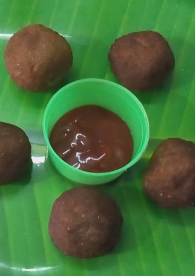 சேனைக்கிழங்கு கோலா உருண்டை செய்முறை முக்கிய புகைப்படம்