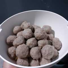 Bakso Sapi Blender রেসিপির প্রধান ছবি