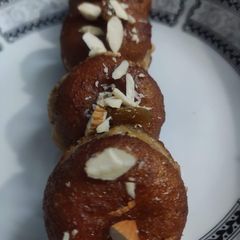 A picture of Bread chumchum.
